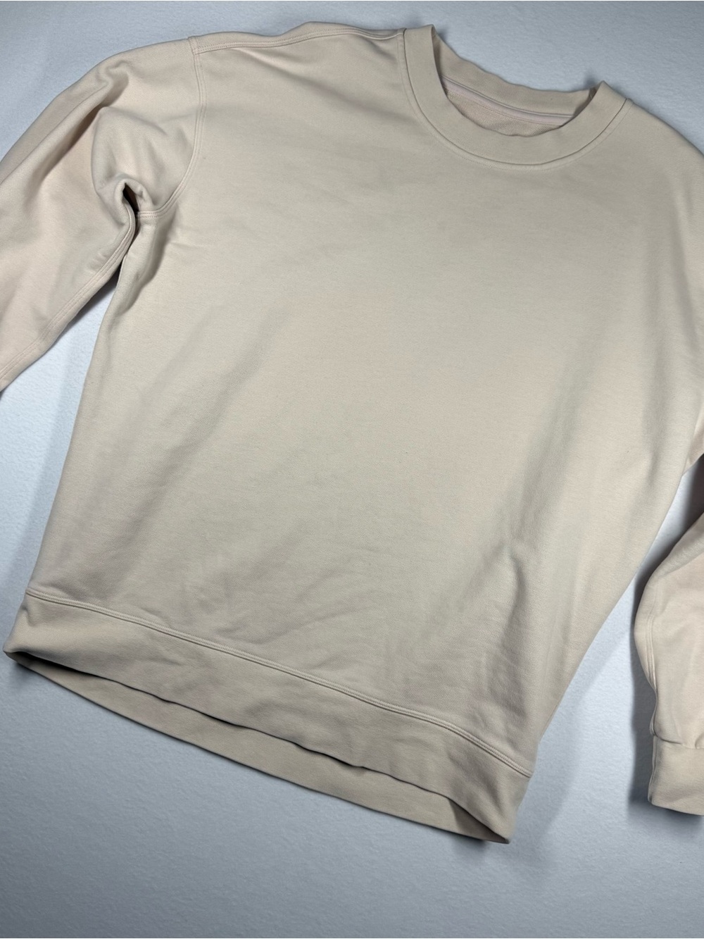 Women’s Perfectly Oversized Crewneck Sweater in Light peach/pink